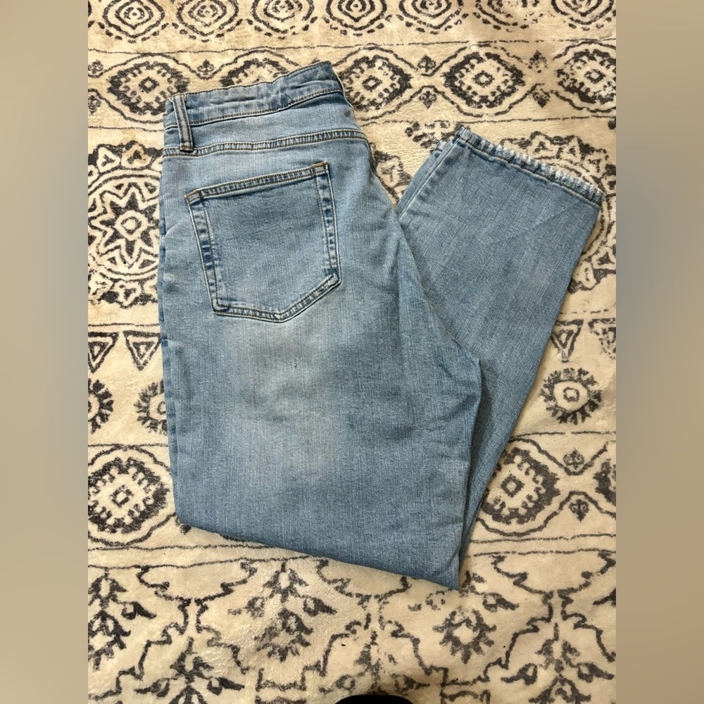 Target High Rise Mom Jeans size 10